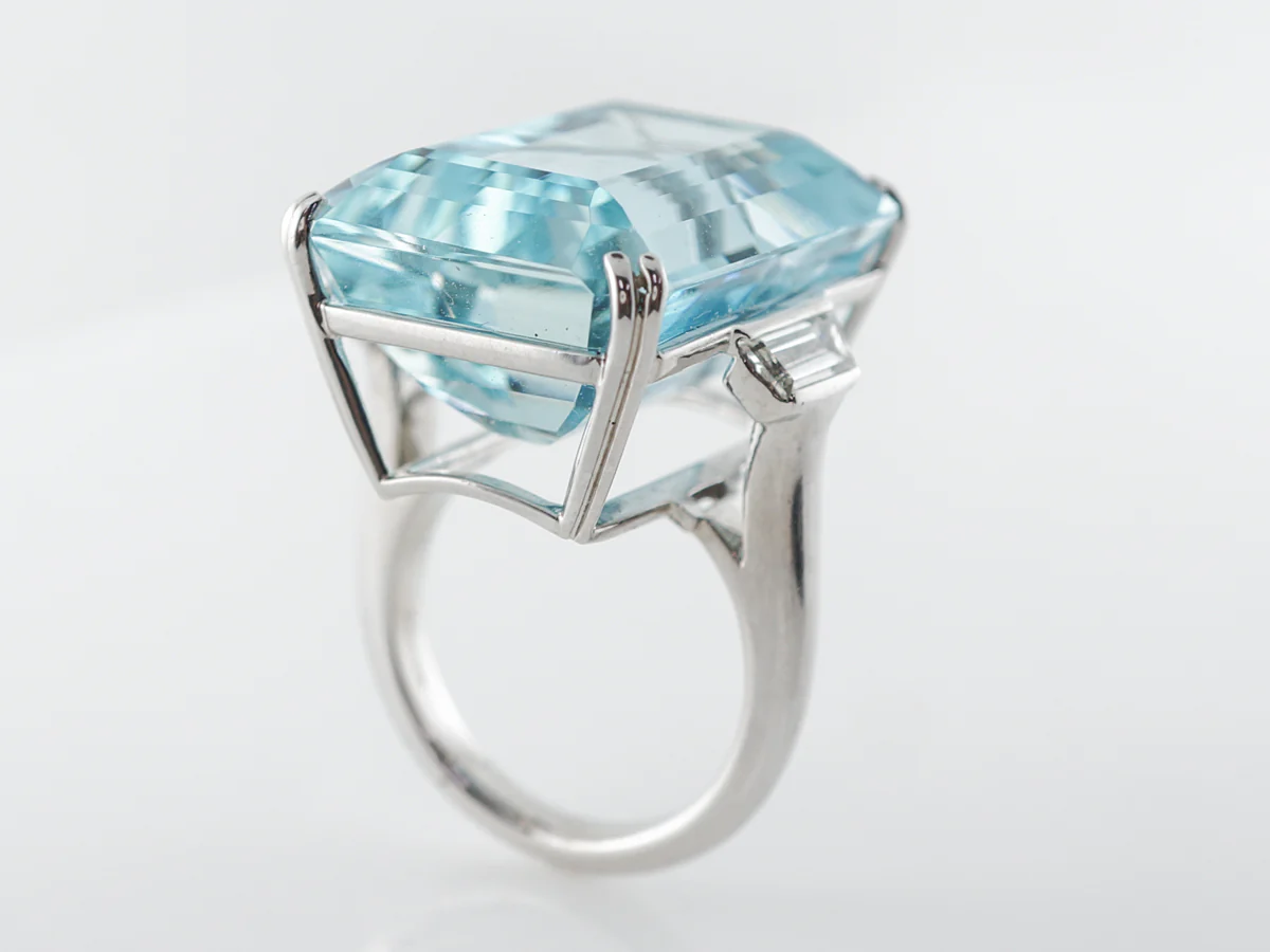 Tiffany & Co. Aquamarine & Diamond Ring in Platinum - Image 5