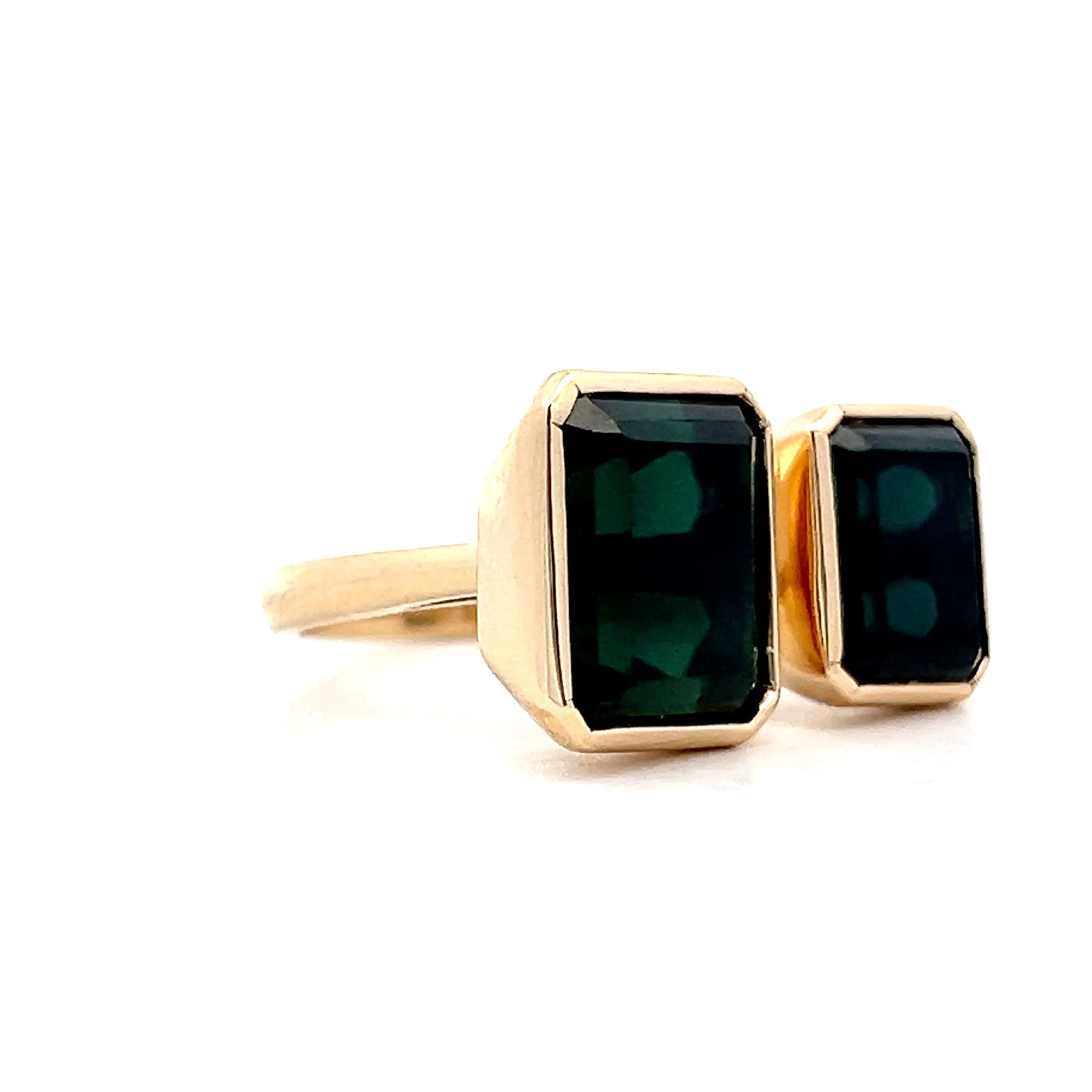 Toi Et Moi Green Tourmaline Cocktail Ring in 14k Yellow Gold - Image 3