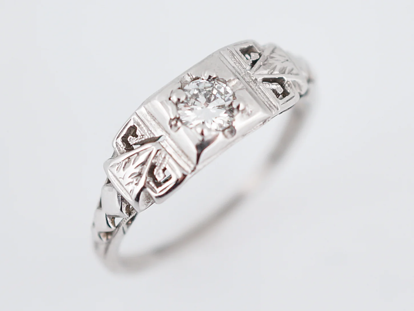 Transitional Cut Diamond Engagement Ring Vintage Art Deco 18k - Image 4