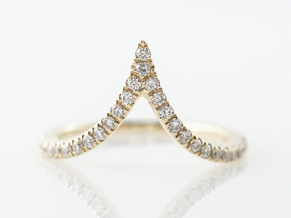 Triangular Diamond Wedding Band in 14k Yellow Gold
