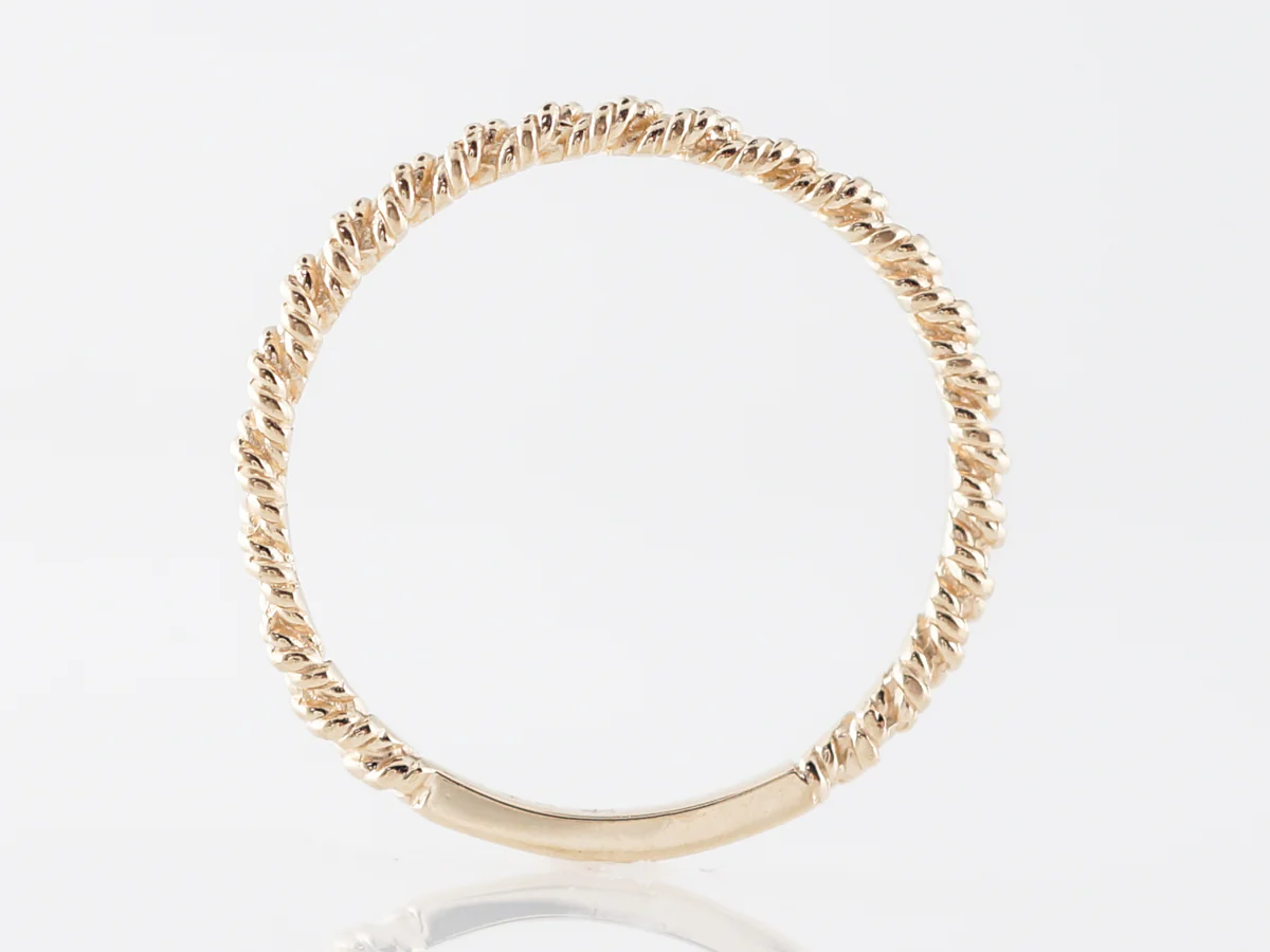 Twisted Modern Wedding Band in 14k Yellow Gold - Image 4