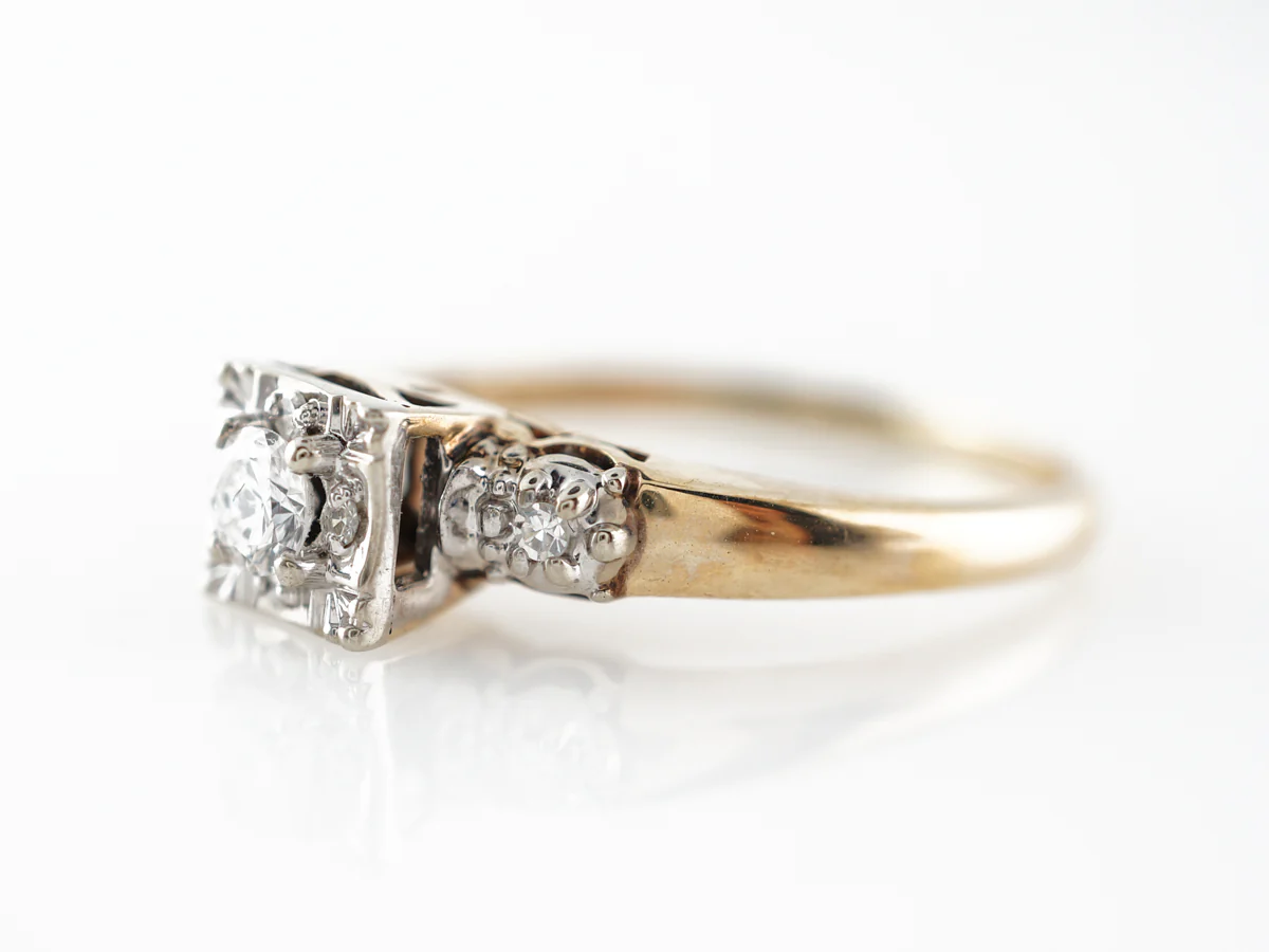 Two-Tone Retro Diamond Engagement Ring in 14 Yellow & White Gold - Image 2