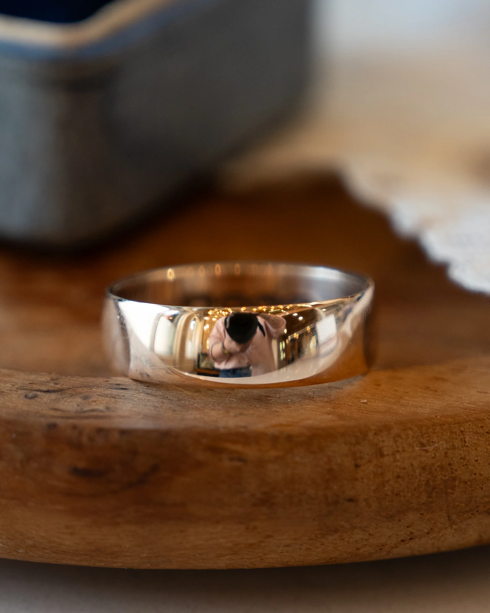 Victorian Antique Wide Wedding Band 10k Yellow Gold - Image 7