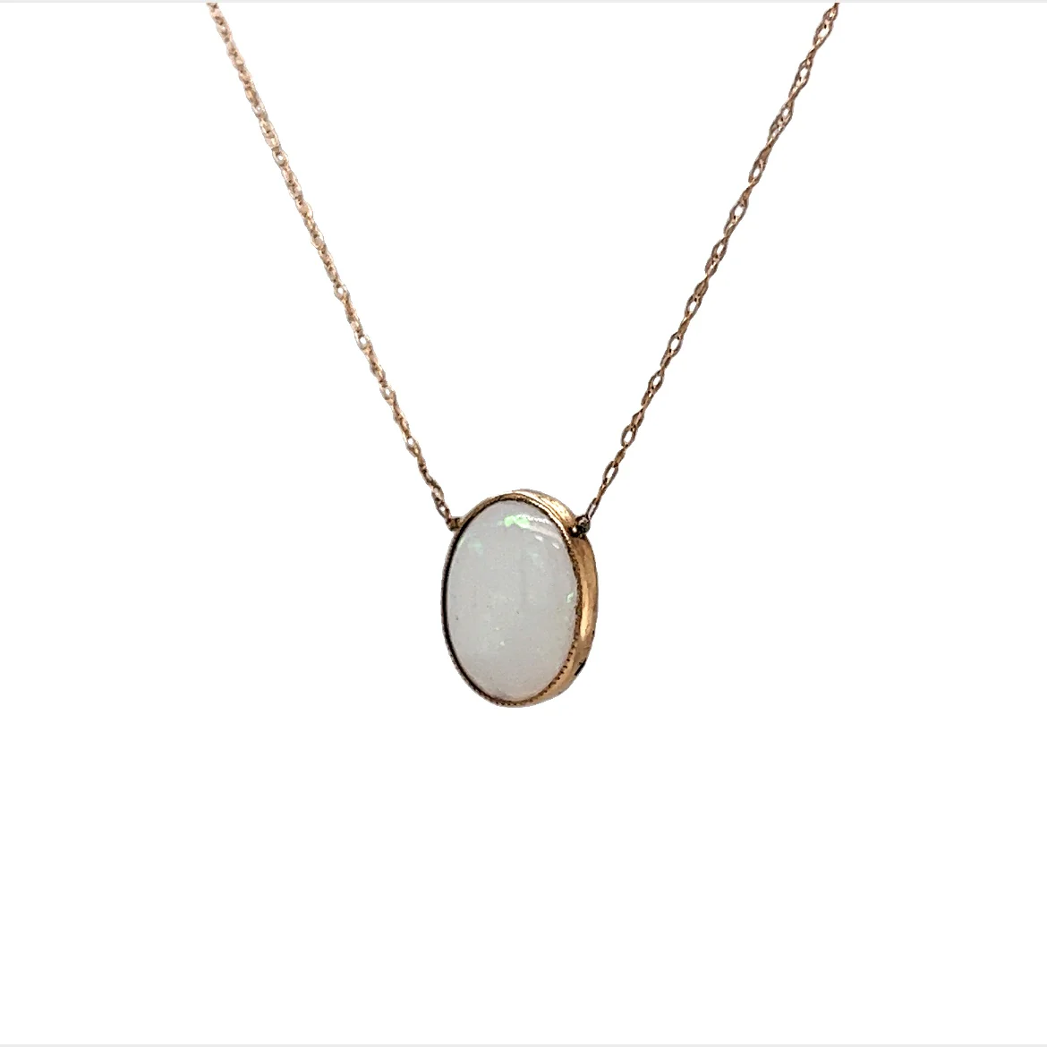 Victorian Bezel Set Oval Opal Pendant Necklace in 14k Yellow Gold - Image 2