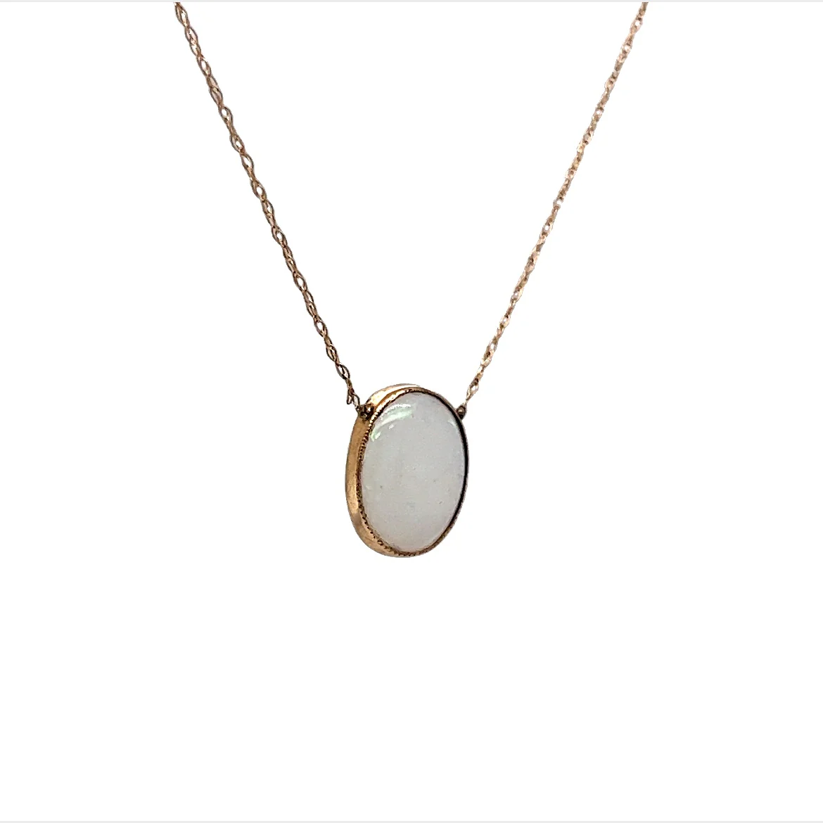 Victorian Bezel Set Oval Opal Pendant Necklace in 14k Yellow Gold - Image 3