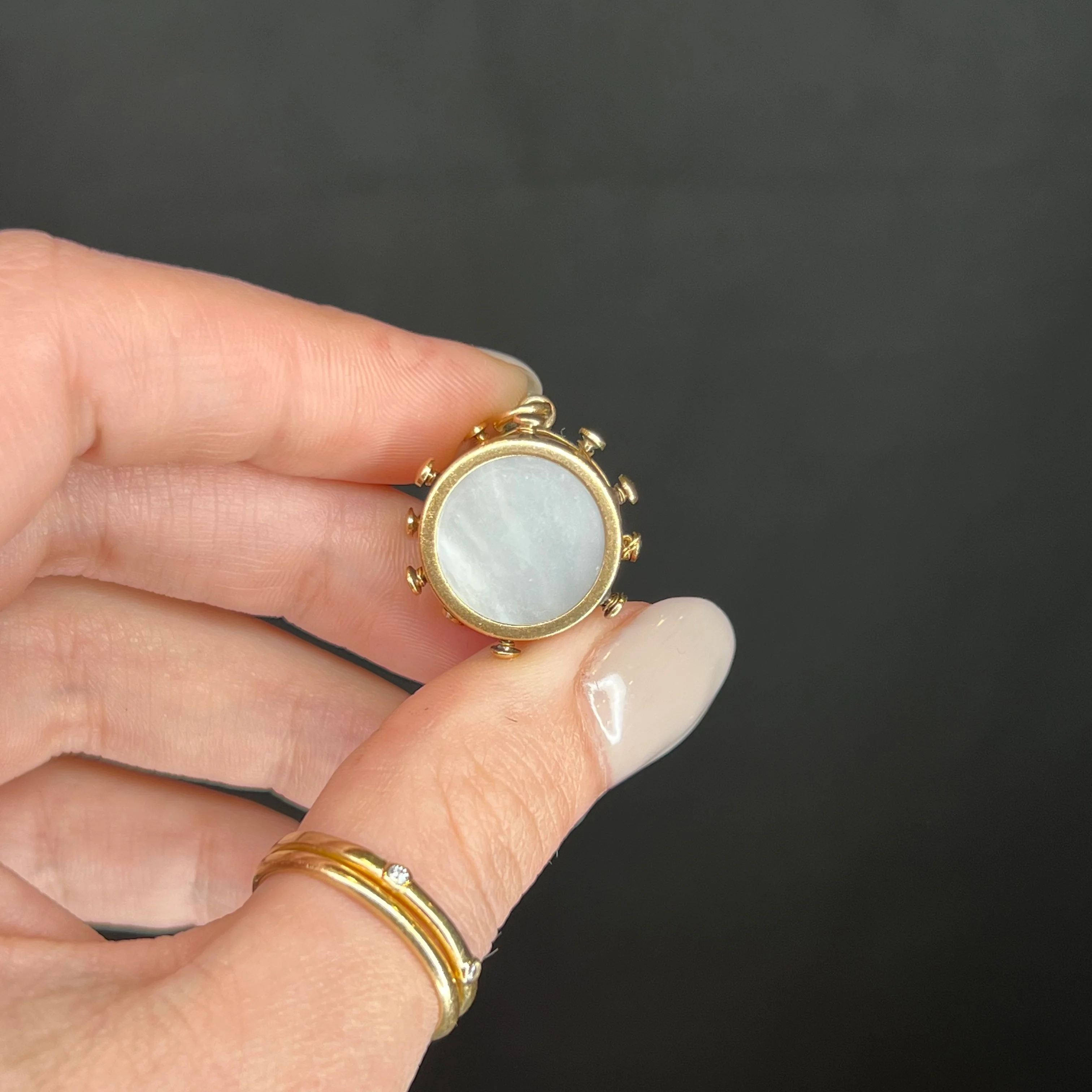 Victorian Drum Charm Mother of Pearl in Yellow Gold - Image 4