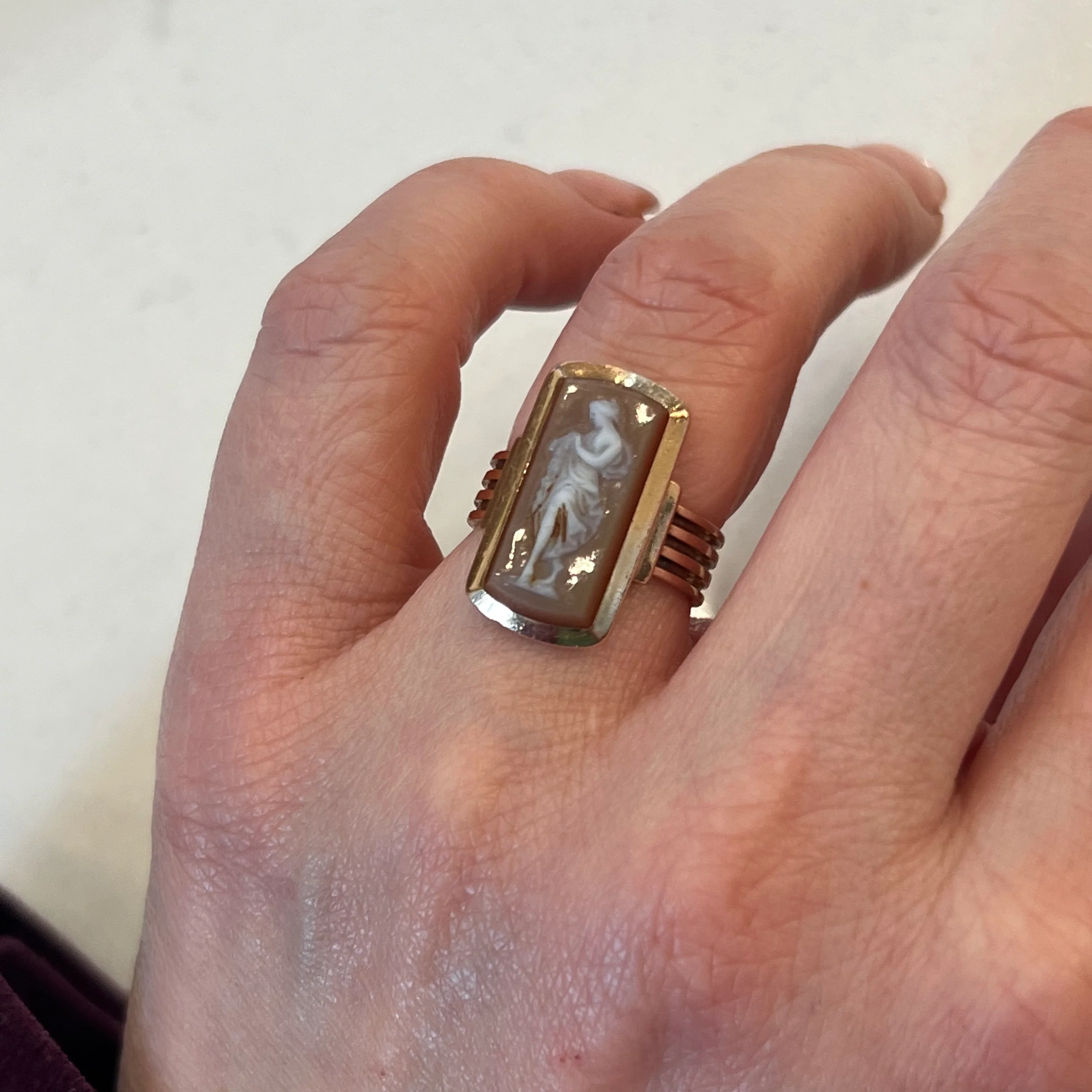 Victorian Muse Cameo Shell Ring in 14K Rose Gold - Image 6
