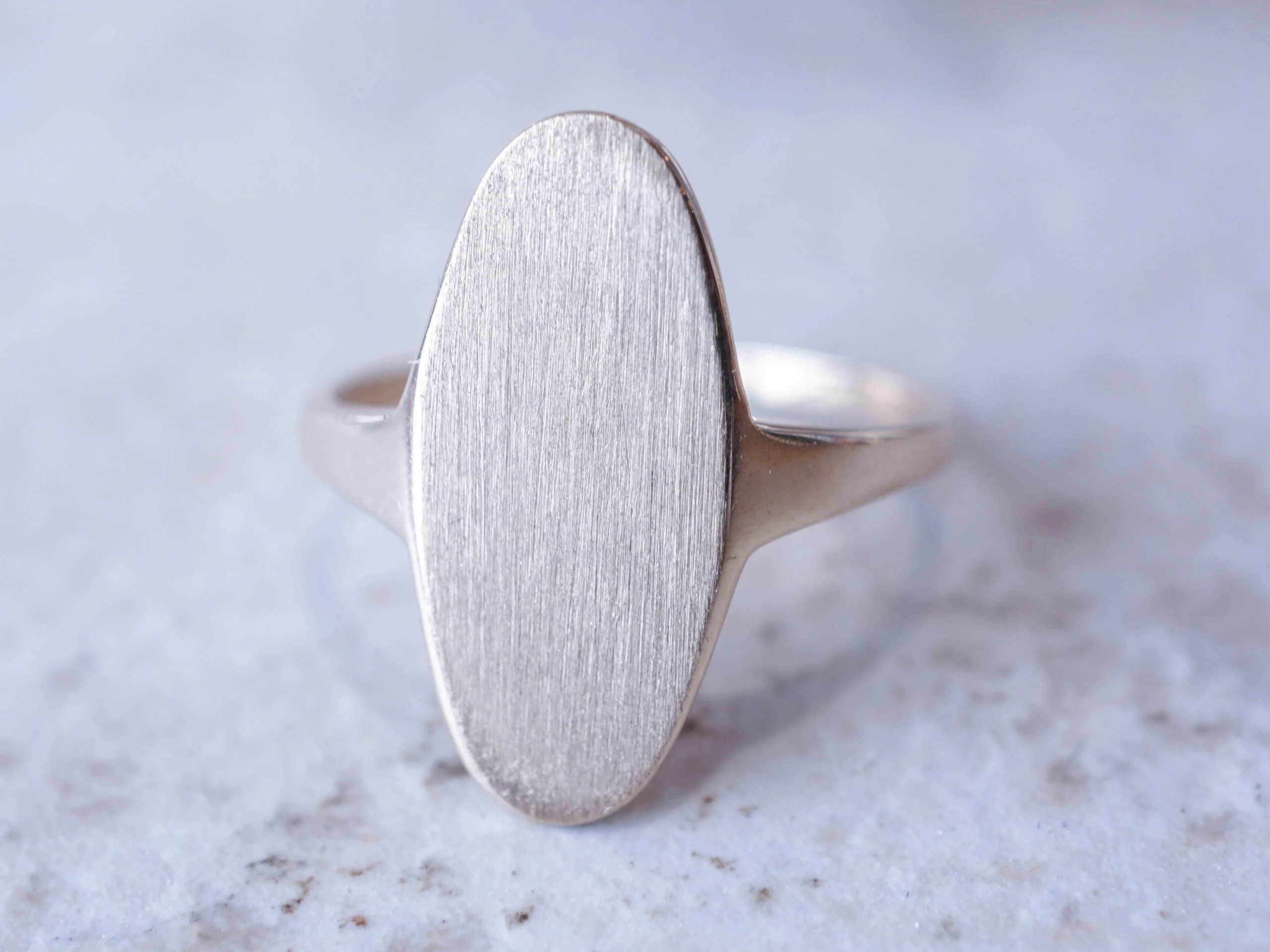 Victorian Oval Signet Ring in 14k Yellow Gold - Image 6
