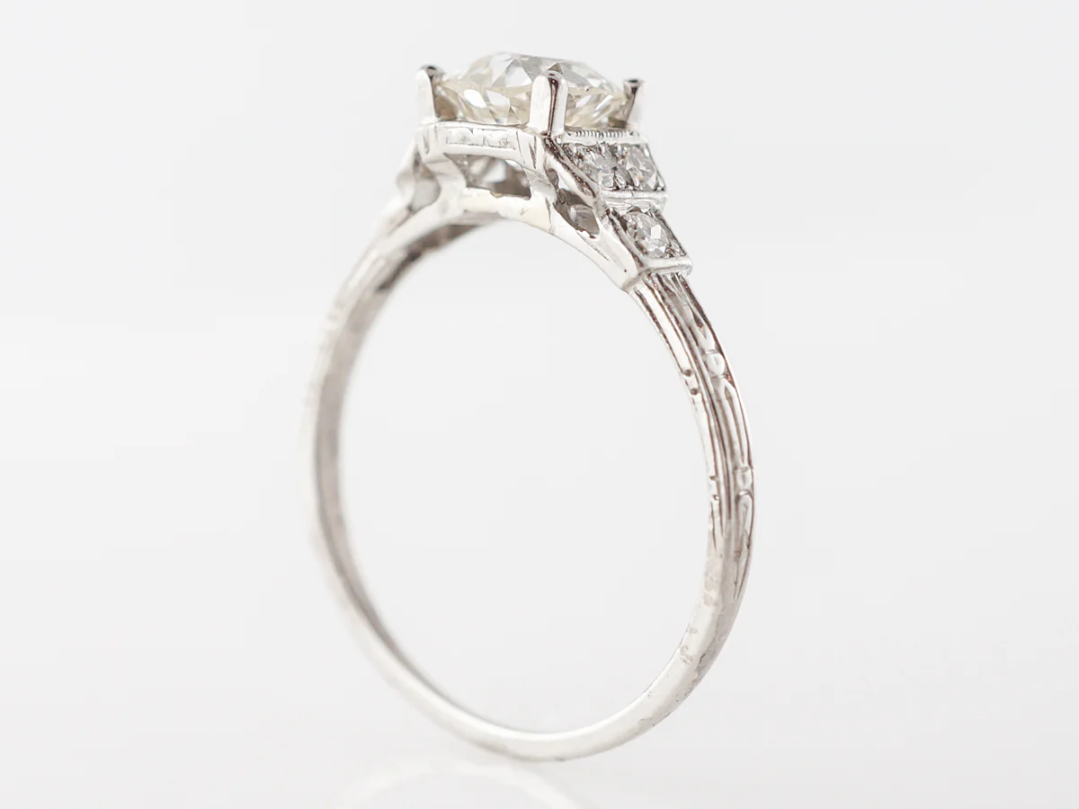 Vintage 1 Carat Diamond Engagement Ring in Platinum - Image 5