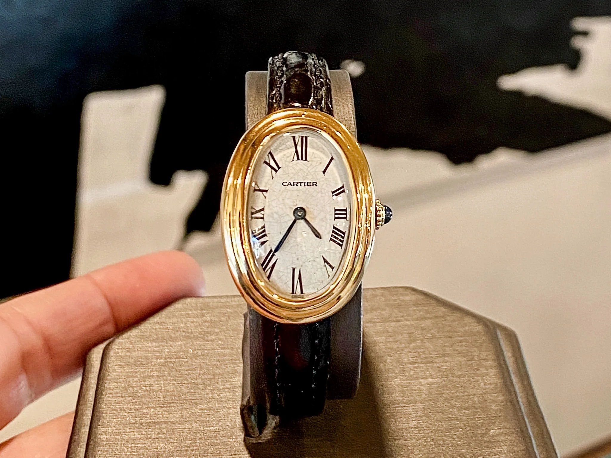 Vintage Cartier Ladies Watch Baignoire in 18k Yellow Gold - Image 5