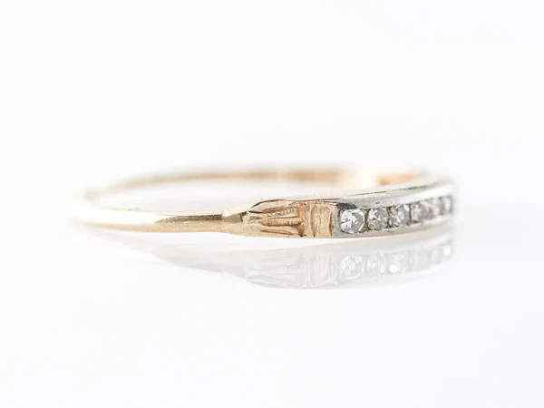 Vintage 1930's Wedding Band w/ Diamonds in Yellow & White Gold - Image 3