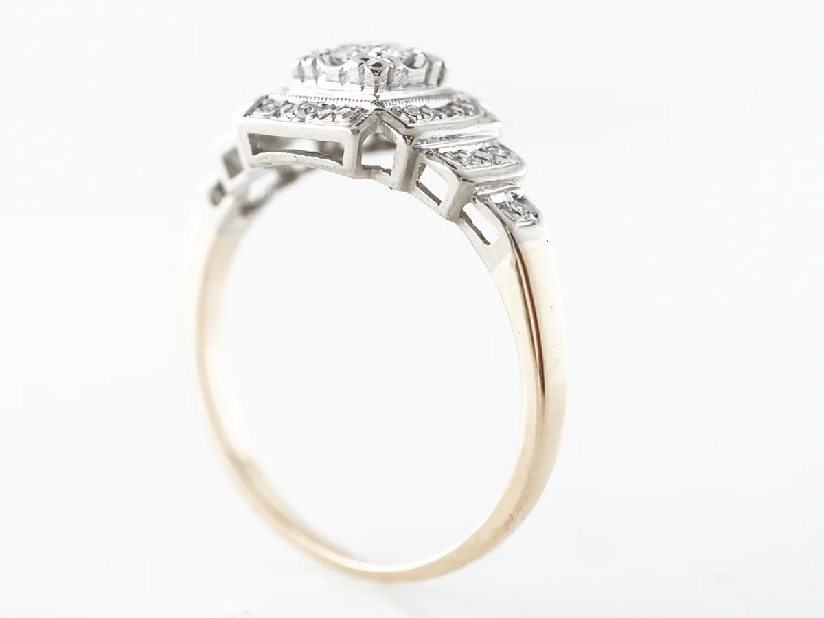 Vintage 1940's Diamond Engagement Ring in White & Yellow Gold - Image 4