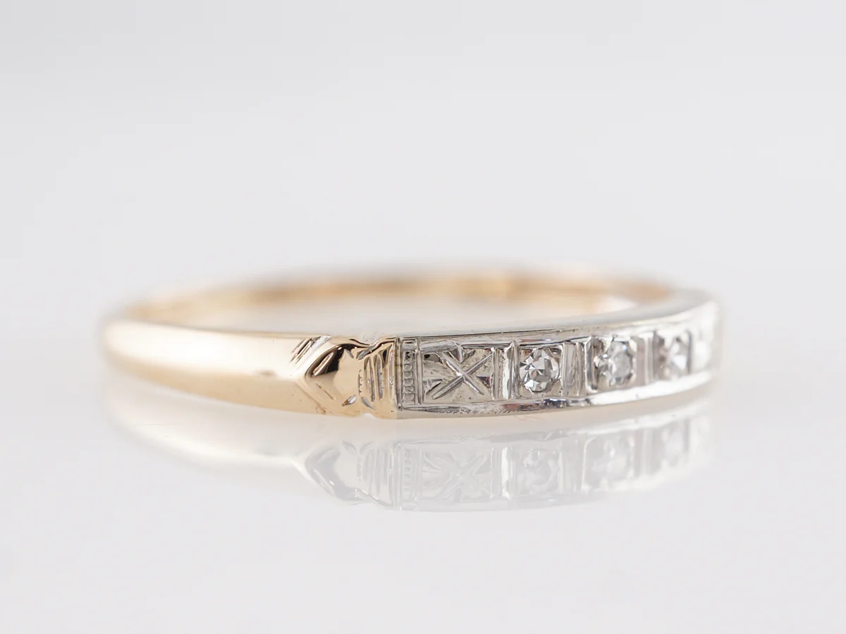 Vintage 1940's Diamond Wedding Band in 14k Yellow & White Gold - Image 3
