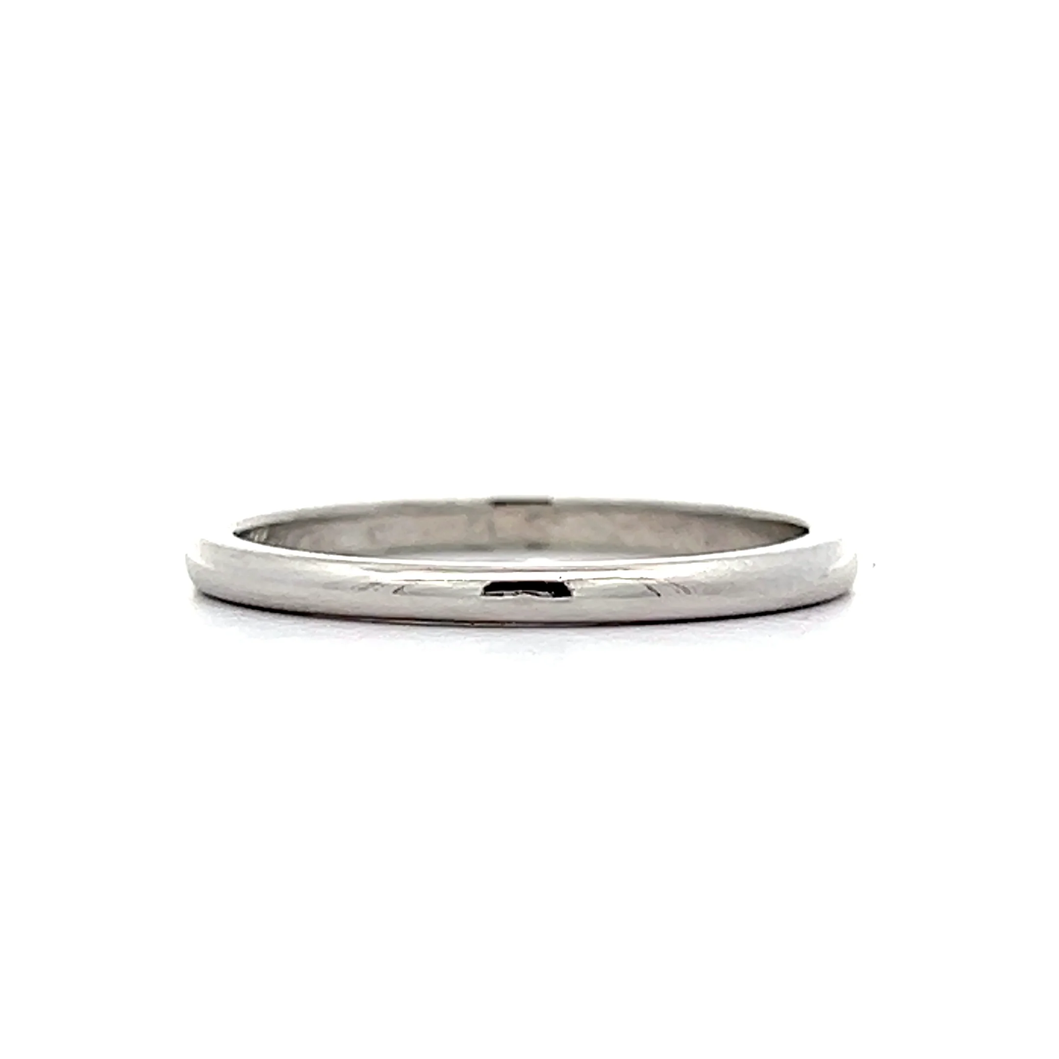 Vintage 1950s Classic 1.5mm Wedding Band in Platinum - Image 2
