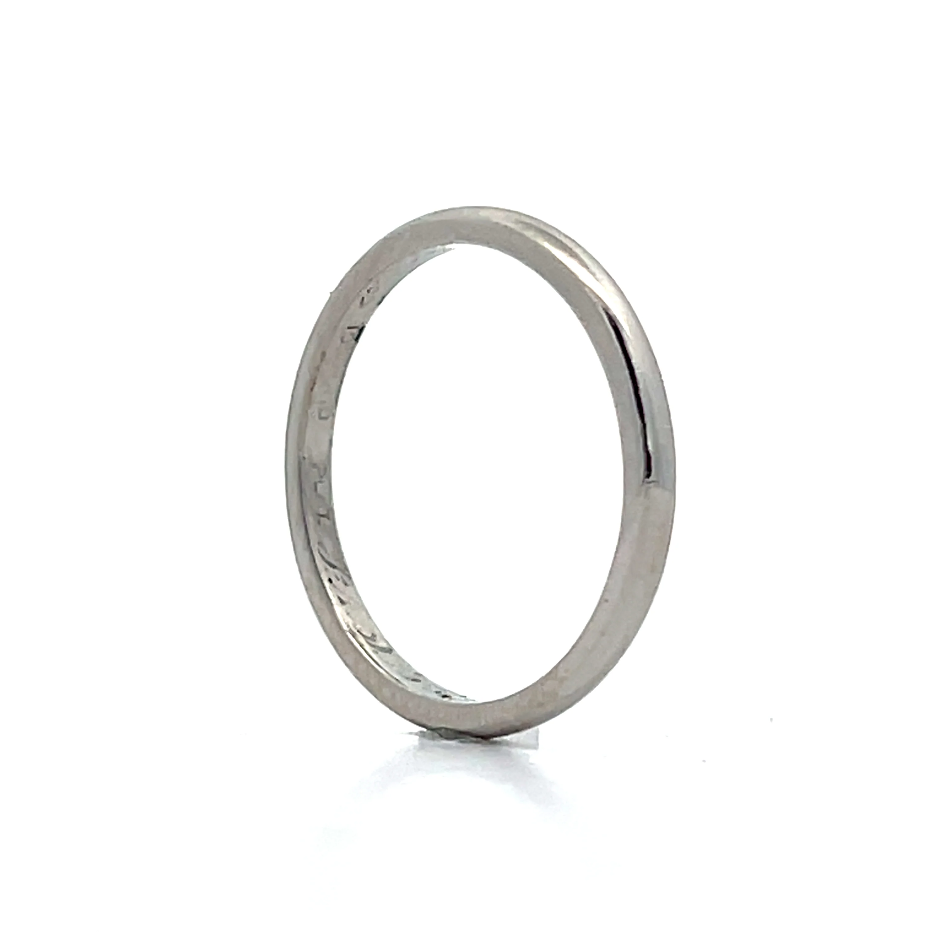 Vintage 1950s Classic 1.5mm Wedding Band in Platinum - Image 5