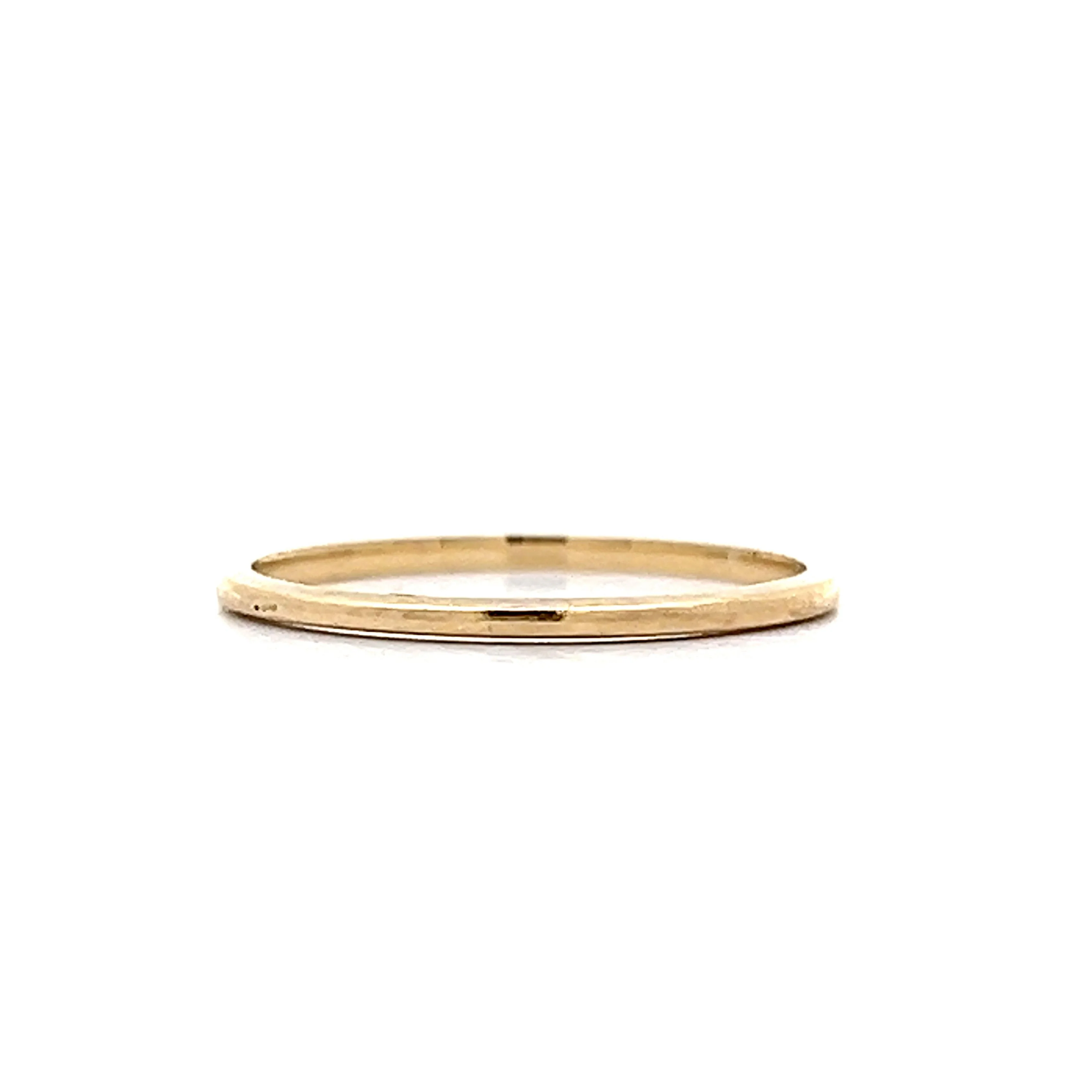 Vintage 1mm Wedding Band in 14k Yellow Gold - Image 3