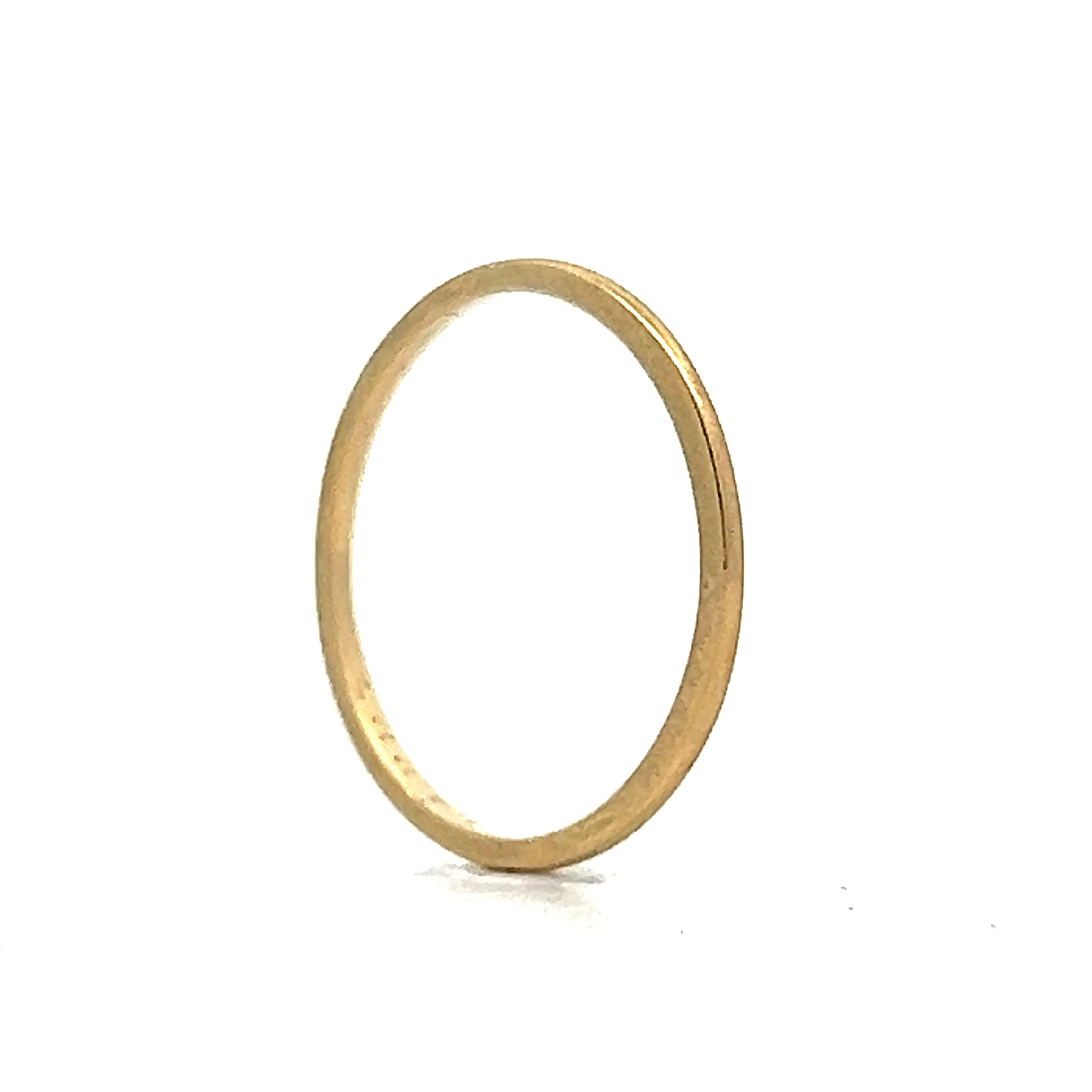 Vintage 1mm Wedding Band in 14k Yellow Gold - Image 5