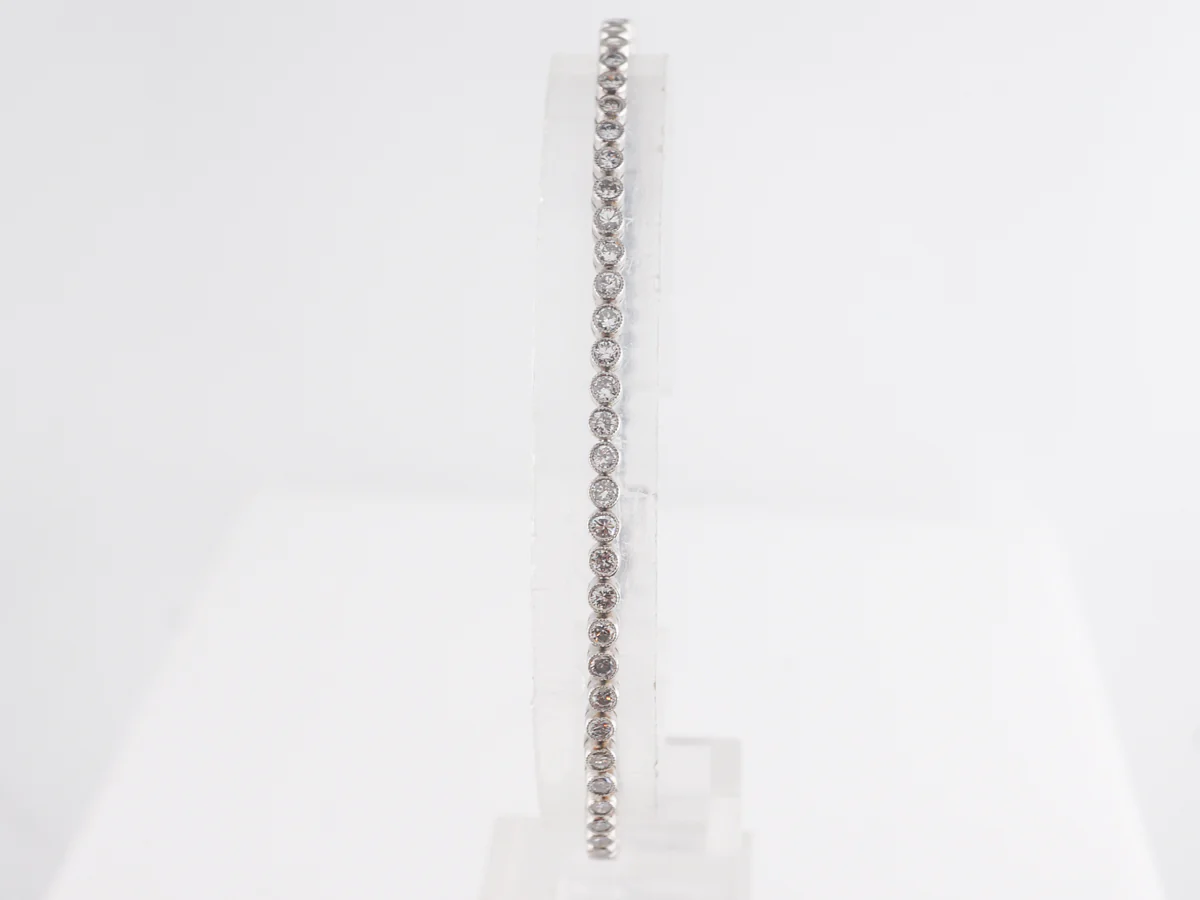 Vintage 2 Carat Diamond Tennis Bracelet in Platinum - Image 3
