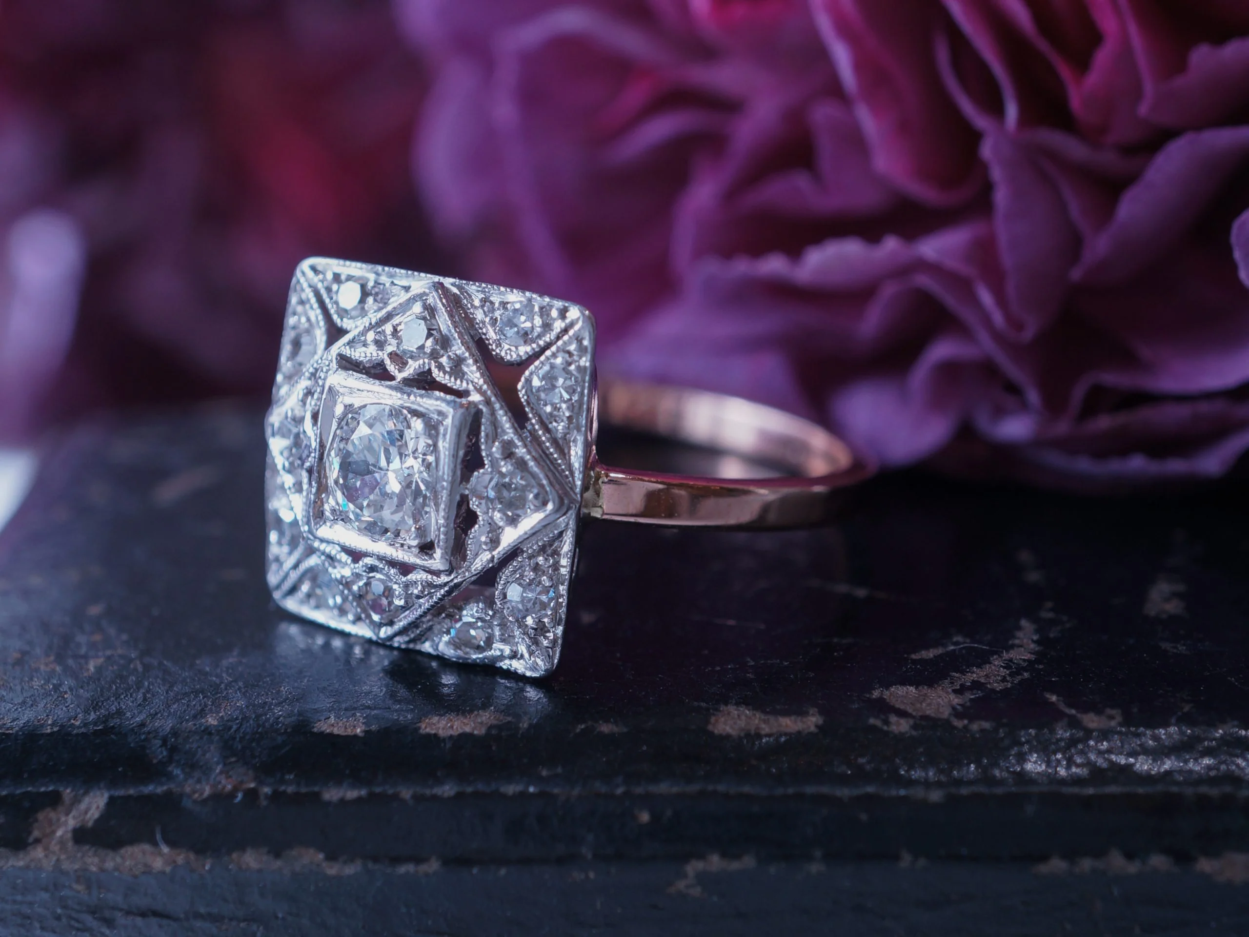 Vintage Art Deco Cocktail Ring w/ Diamonds in White & Rose Gold - Image 6
