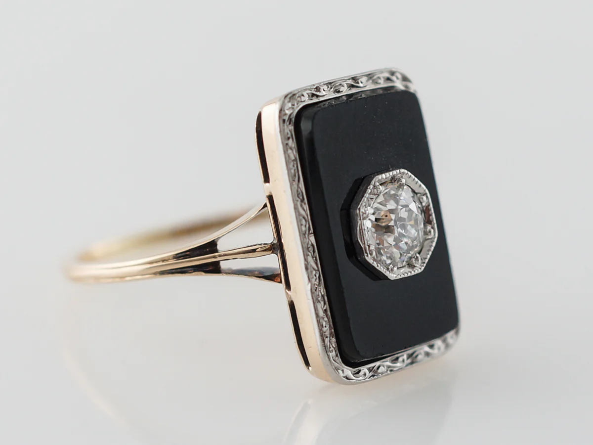 Vintage Art Deco Diamond & Onyx Right Hand Ring - Image 3