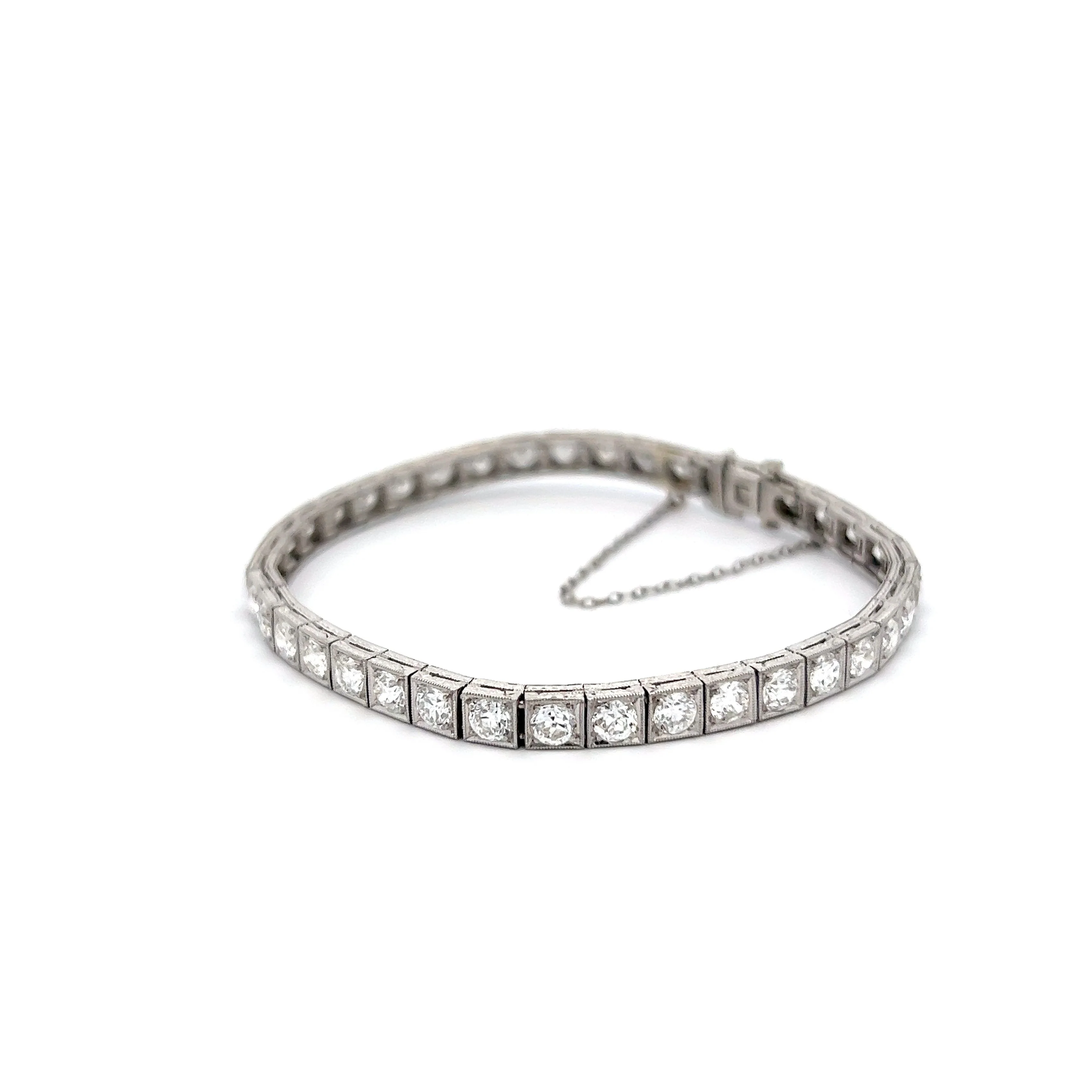 Vintage Art Deco Diamond Tennis Bracelet in Platinum - Image 2