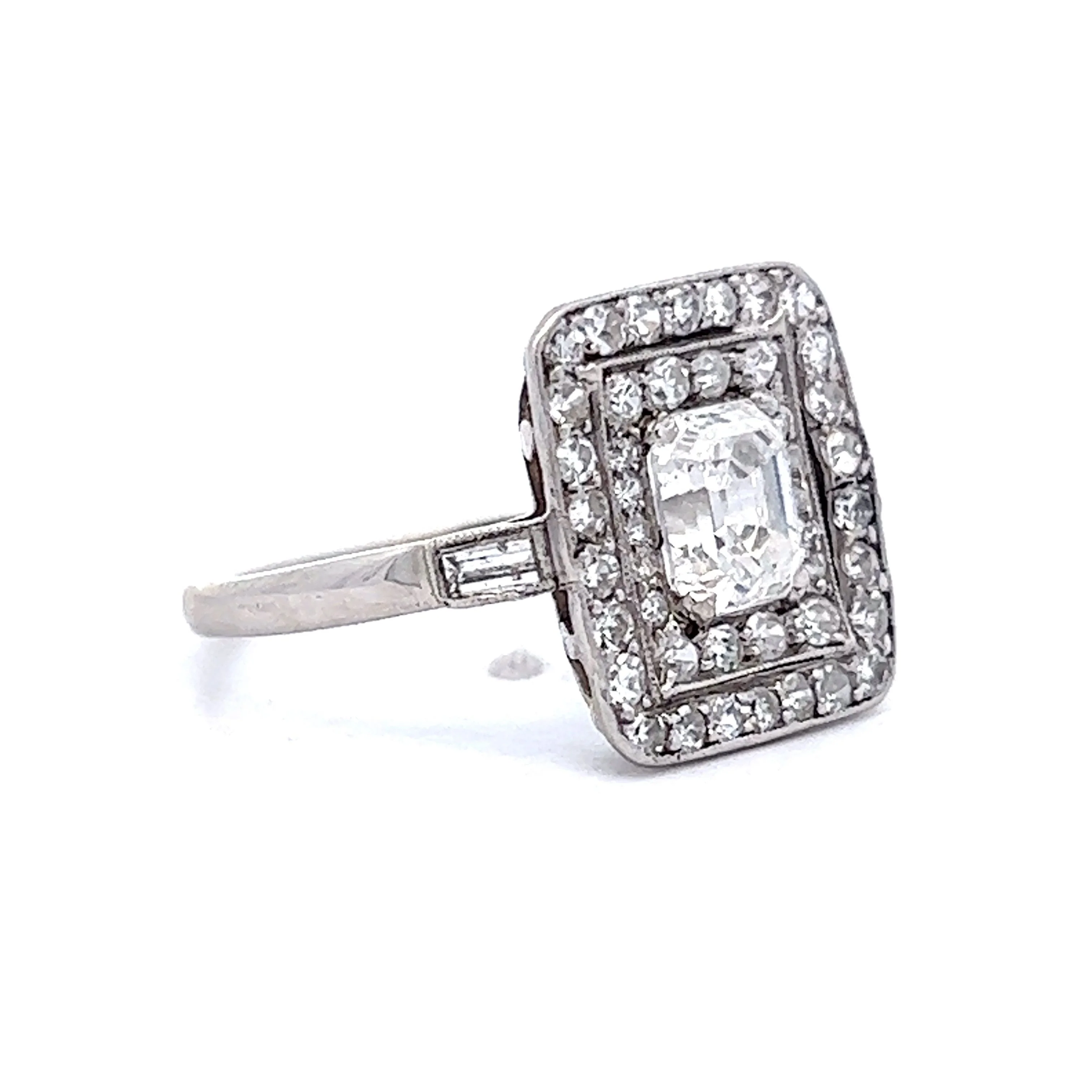 Vintage Art Deco Emerald Cut Cocktail Ring in Platinum - Image 3