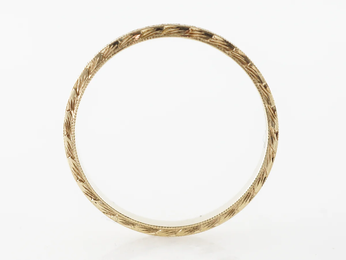 Vintage Art Deco Engraved Wedding Band in 14k Yellow Gold - Image 2