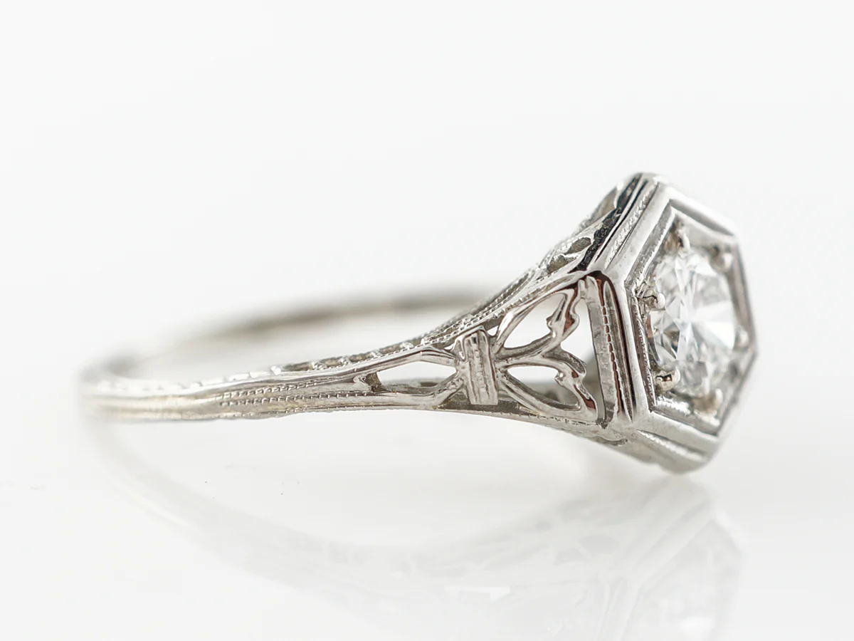 Vintage Art Deco Filigree Diamond Engagement Ring - Image 3