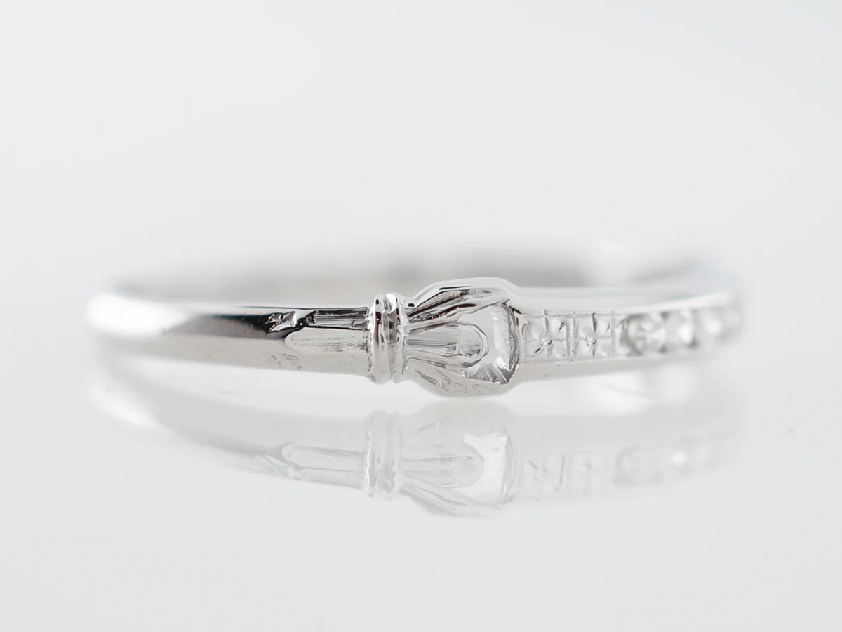 Vintage Art Deco Orange Blossom & Diamond Wedding Band in 18k White Gold - Image 3