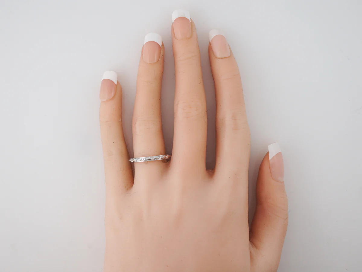 Vintage Art Deco Orange Blossom Wedding Band in White Gold - Image 4