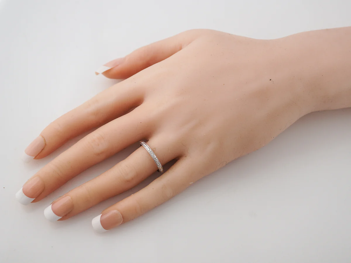 Vintage Art Deco Orange Blossom Wedding Band in White Gold - Image 5