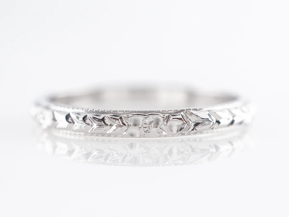 Vintage Art Deco Orange Blossom Wedding Band in 18k