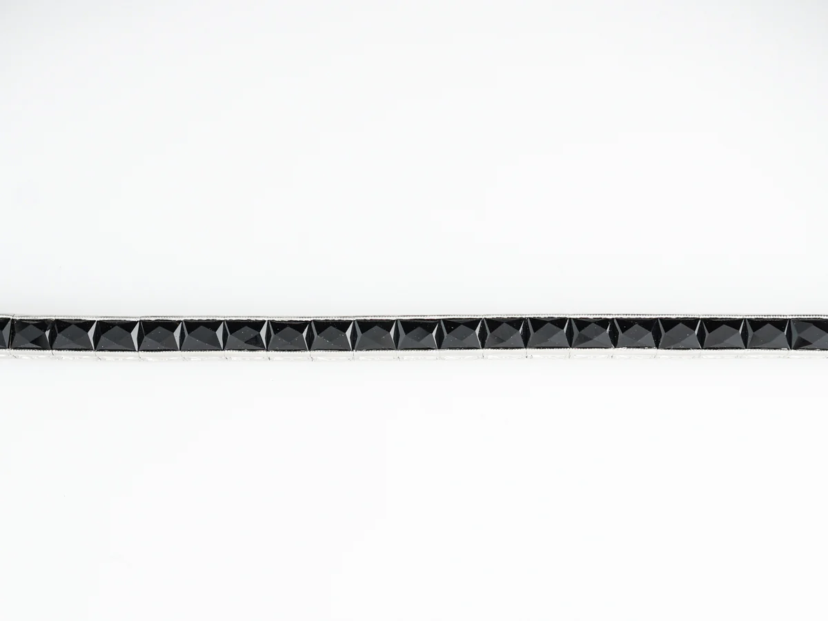 Vintage Art Deco Platinum 17.64 French Cut Onyx Bracelet - Image 3