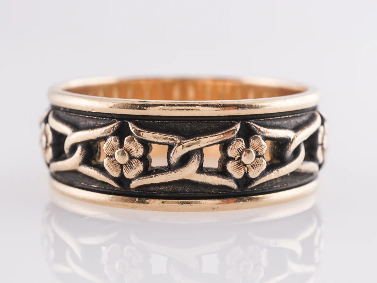 Vintage ArtCarved Ring in 14k Yellow Gold - Image 2