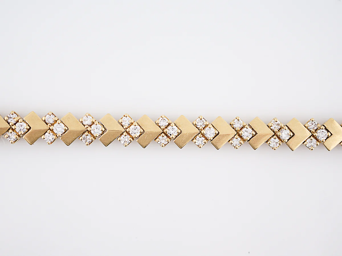 Vintage Bracelet Mid-Century 4.40 Round Brilliant Cut Diamonds in 18K Yellow Gold - Image 4