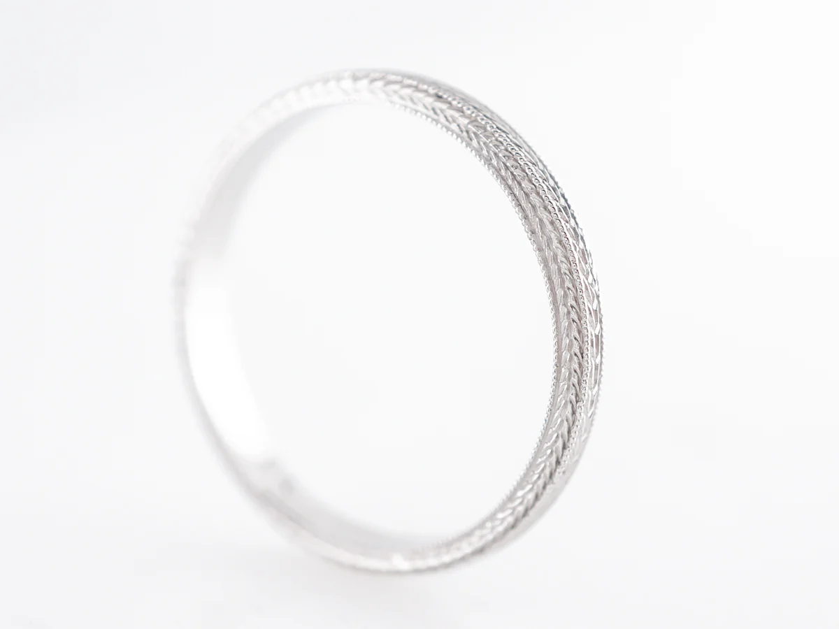 Vintage Chevron Art Deco Wedding Band in 18k White Gold - Image 3
