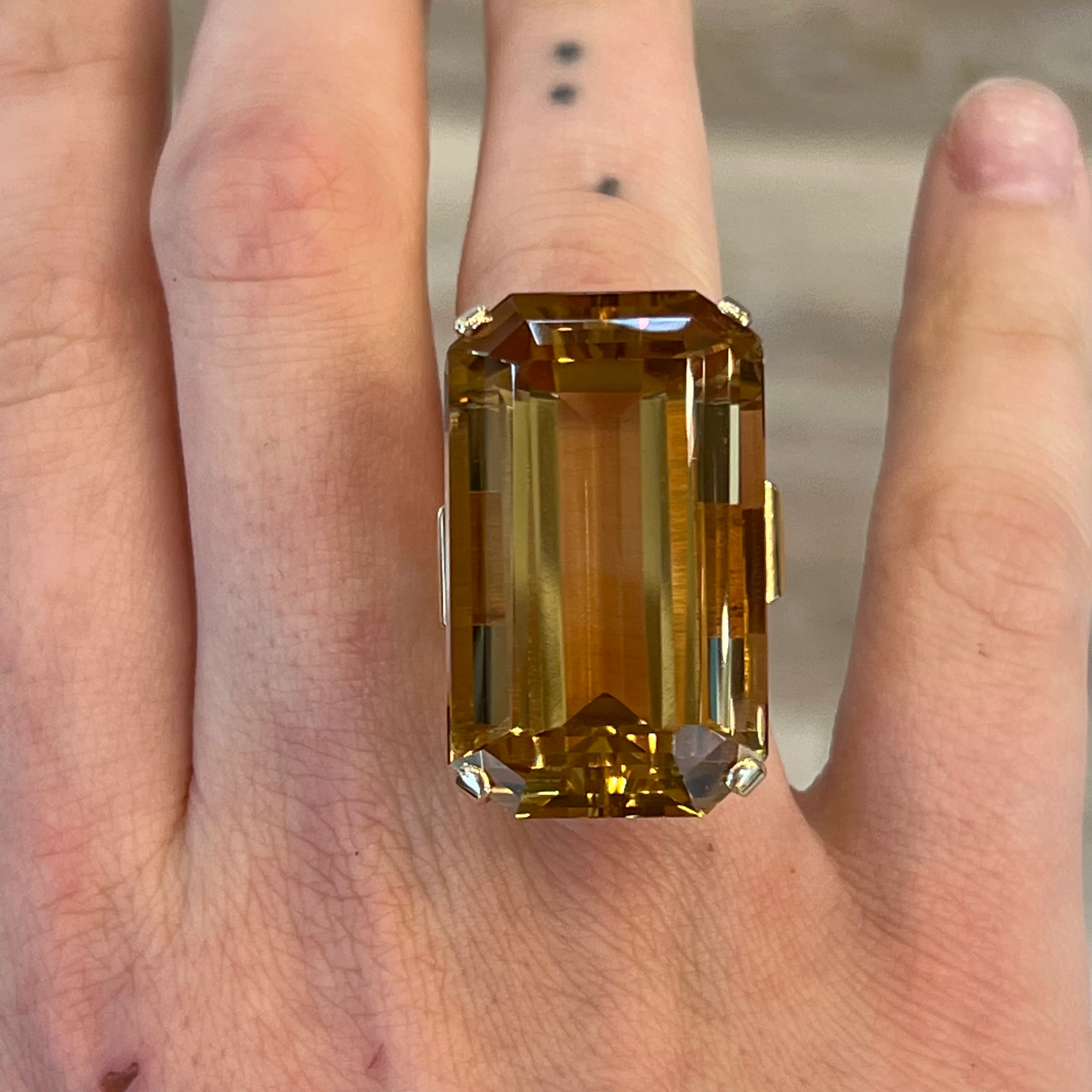 Vintage Citrine Cocktail Ring 64 Carats in 14k Yellow Gold - Image 6