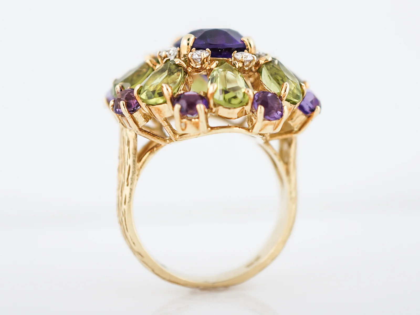 Vintage Cocktail Ring Mid-Century 1.56 Oval Cut Amethyst in 18k Yellow Gold - Image 6