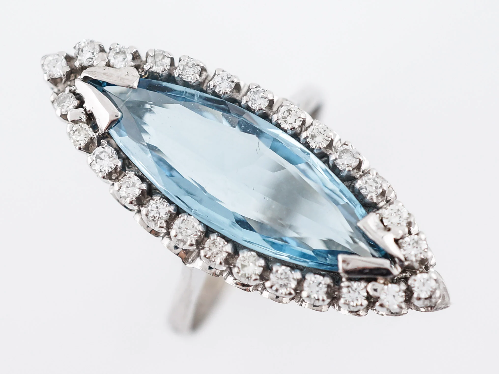 Vintage Cocktail Ring Mid-Century 1.58 Marquise Cut Aquamarine in 18k White Gold - Image 4