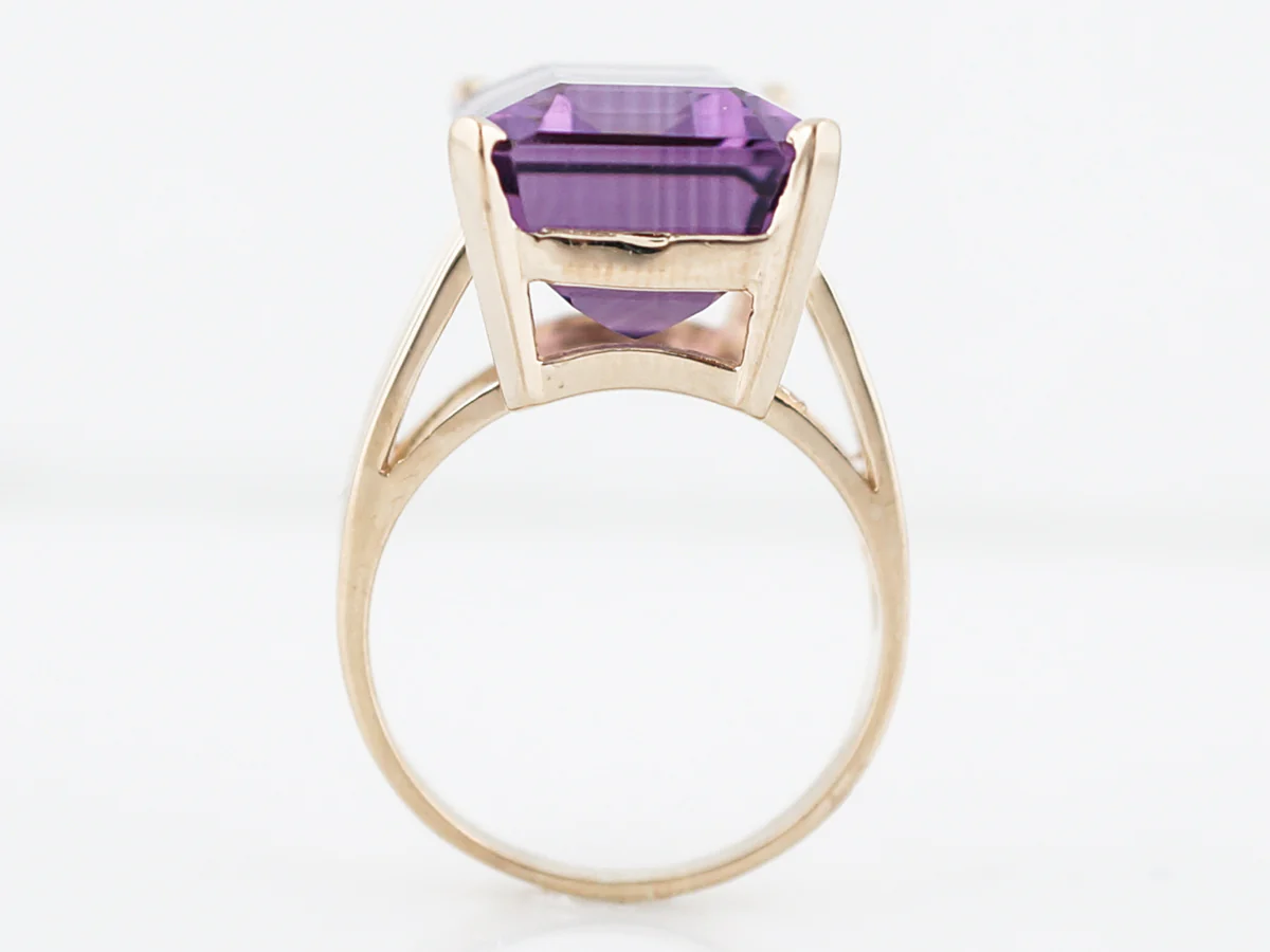 Vintage Cocktail Ring Mid-Century 14.06 Emerald Cut Amethyst in 14K Yellow Gold - Image 5