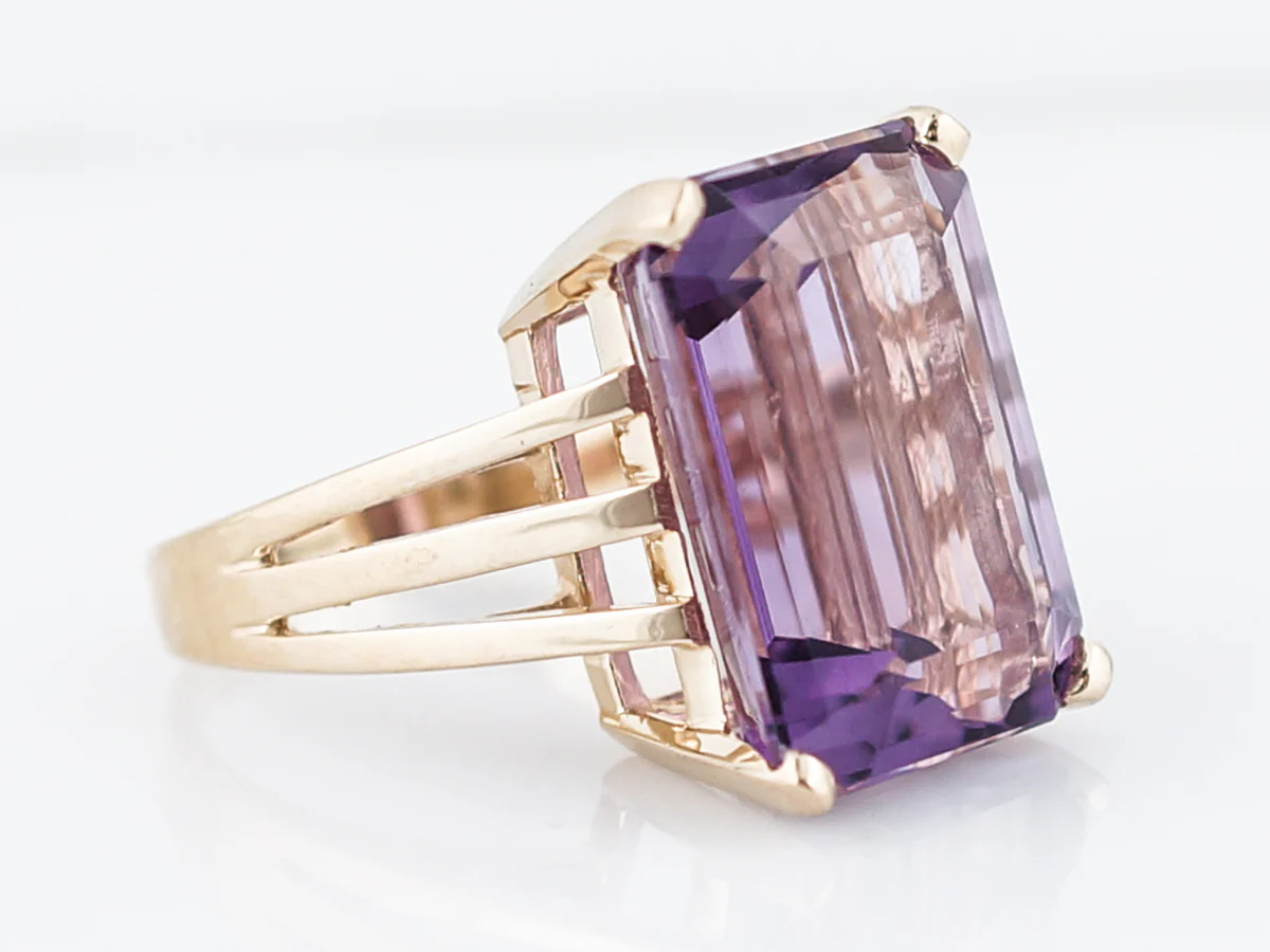 Vintage Cocktail Ring Mid-Century 14.06 Emerald Cut Amethyst in 14K Yellow Gold - Image 3