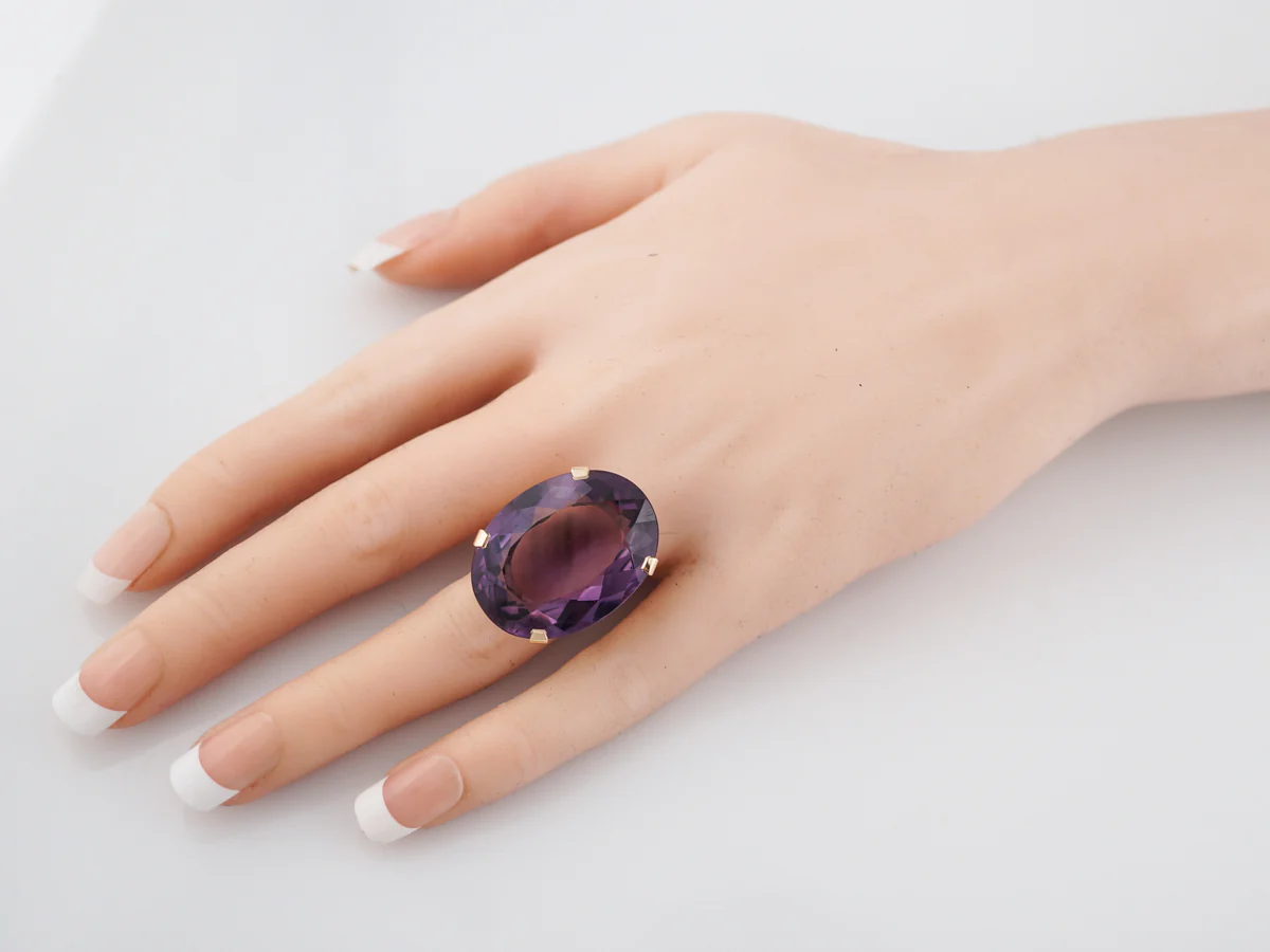 Vintage Cocktail Ring Mid-Century 31.44 Oval Cut Amethyst in 14k Yellow Gold - Image 7