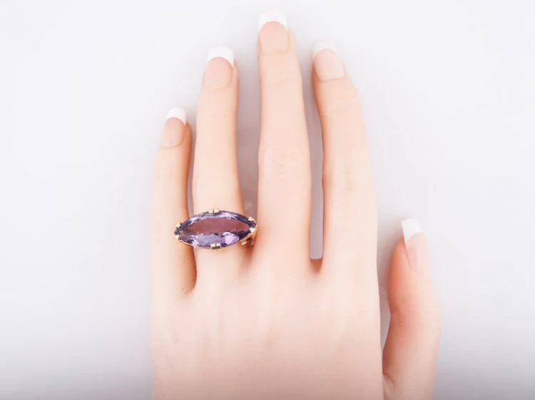 Vintage Cocktail Ring Mid-Century 9.00 Marquis Cut Amethyst in 10k Yellow Gold - Image 6