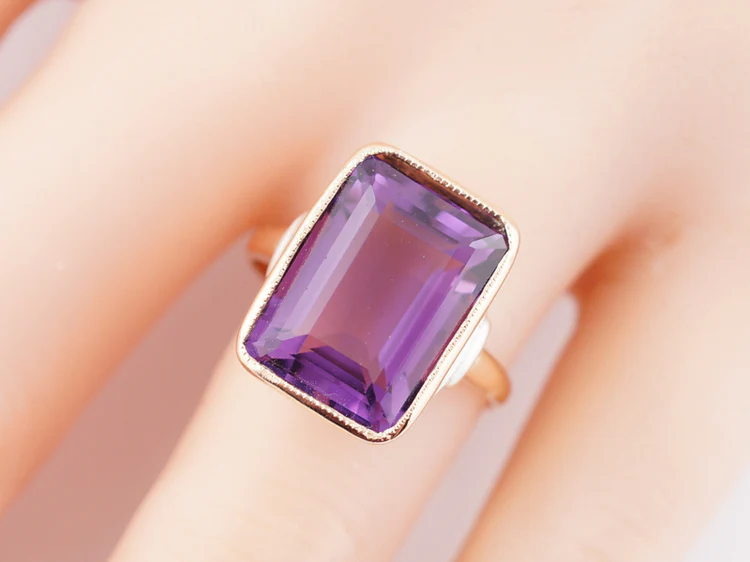 Vintage Cocktail Ring Retro 7.90 Emerald Cut Amethyst in 14k Yellow Gold - Image 8