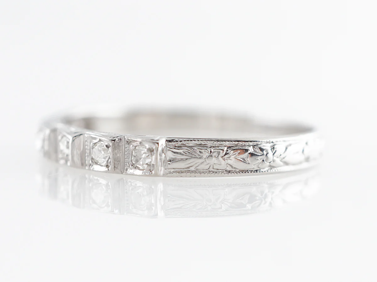 Vintage Deco Diamond Wedding Band in Platinum - Image 2