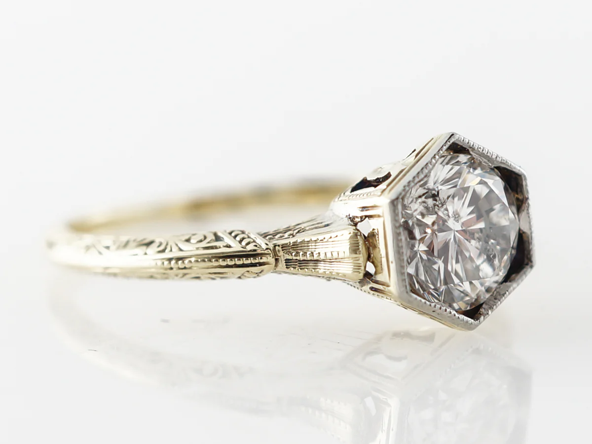 Vintage Diamond Filigree Engagement Ring in Yellow Gold - Image 3