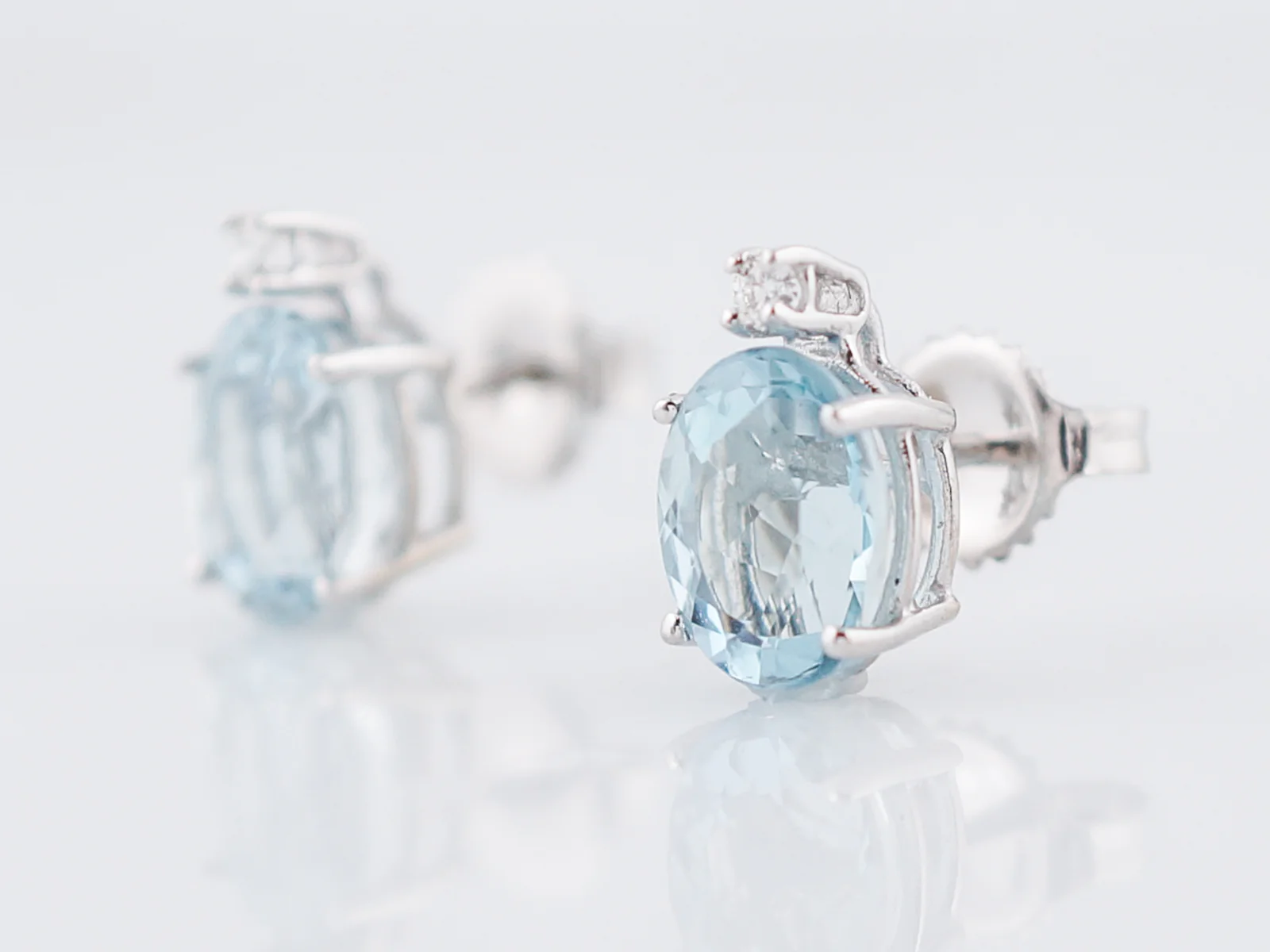 Vintage Earrings Mid-Century 3.70 Oval Cut Aquamarine & .06 Round Brilliant Cut Diamonds in 14k White Gold - Image 2
