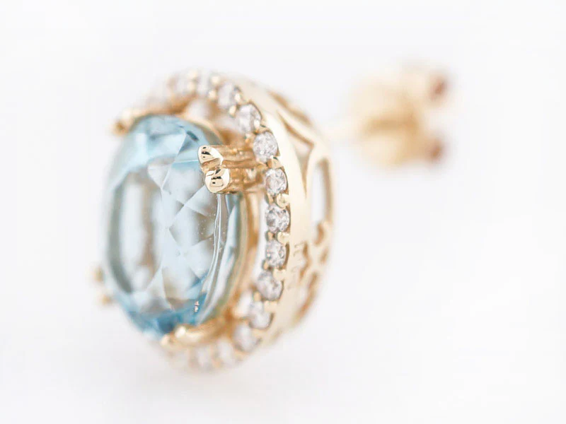 Vintage Earrings Mid-Century 3.93 Oval Cut Aquamarine & .31 Round Brilliant Cut Diamonds in 14k Yellow Gold - Image 3