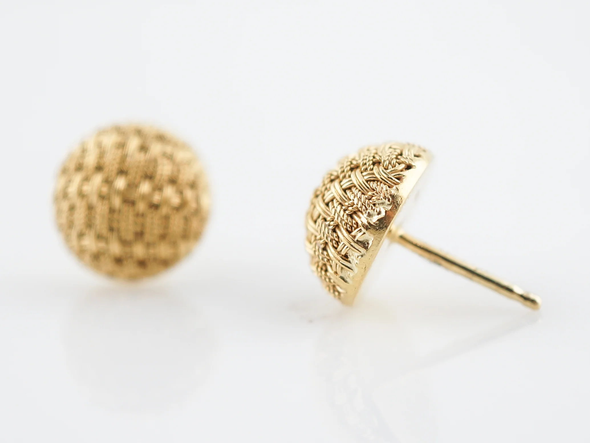Vintage Earrings Mid-Century in 18k Yellow Gold - Image 3
