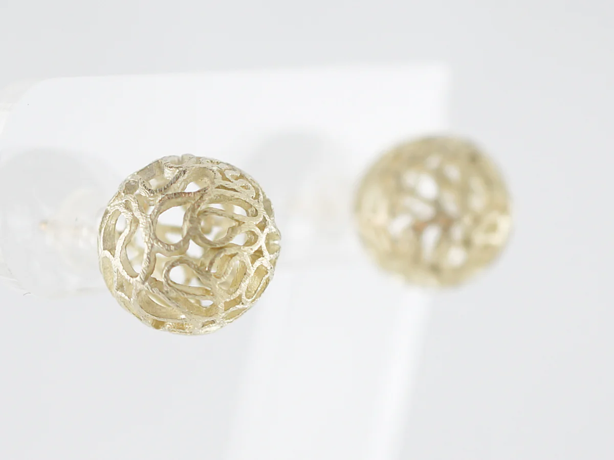Vintage Earrings Mid-Century in 18k Yellow Gold - Image 2